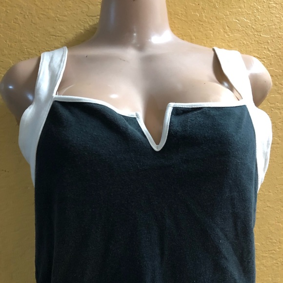 Burberry - Picture 3 of 4